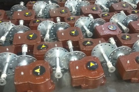 Quartern Turn Gear Box with Padlock Arrangment-pune-bhosari-moshi